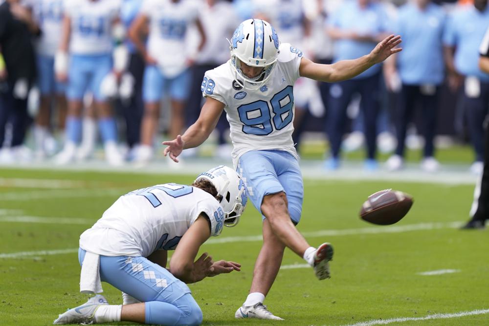 unc football kicker noah burnette miami 2022 AP - Chapelboro.com