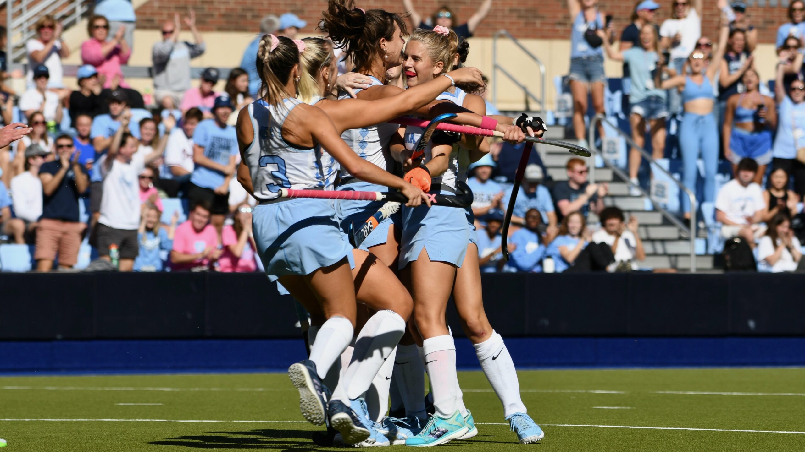 UNC Field Hockey Thrashes Syracuse as Erin Matson Sets Scoring Record