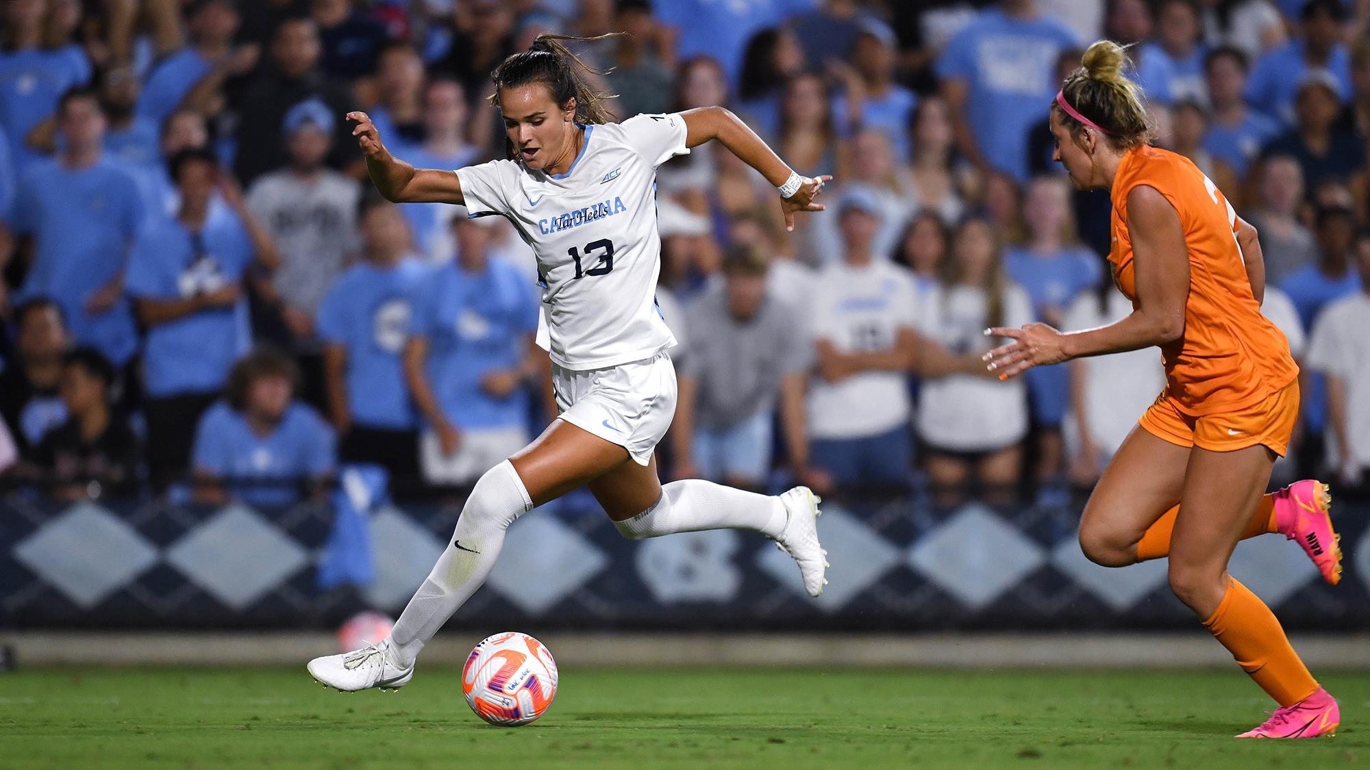 unc-women-s-soccer-tops-louisville-clinches-share-of-acc-title