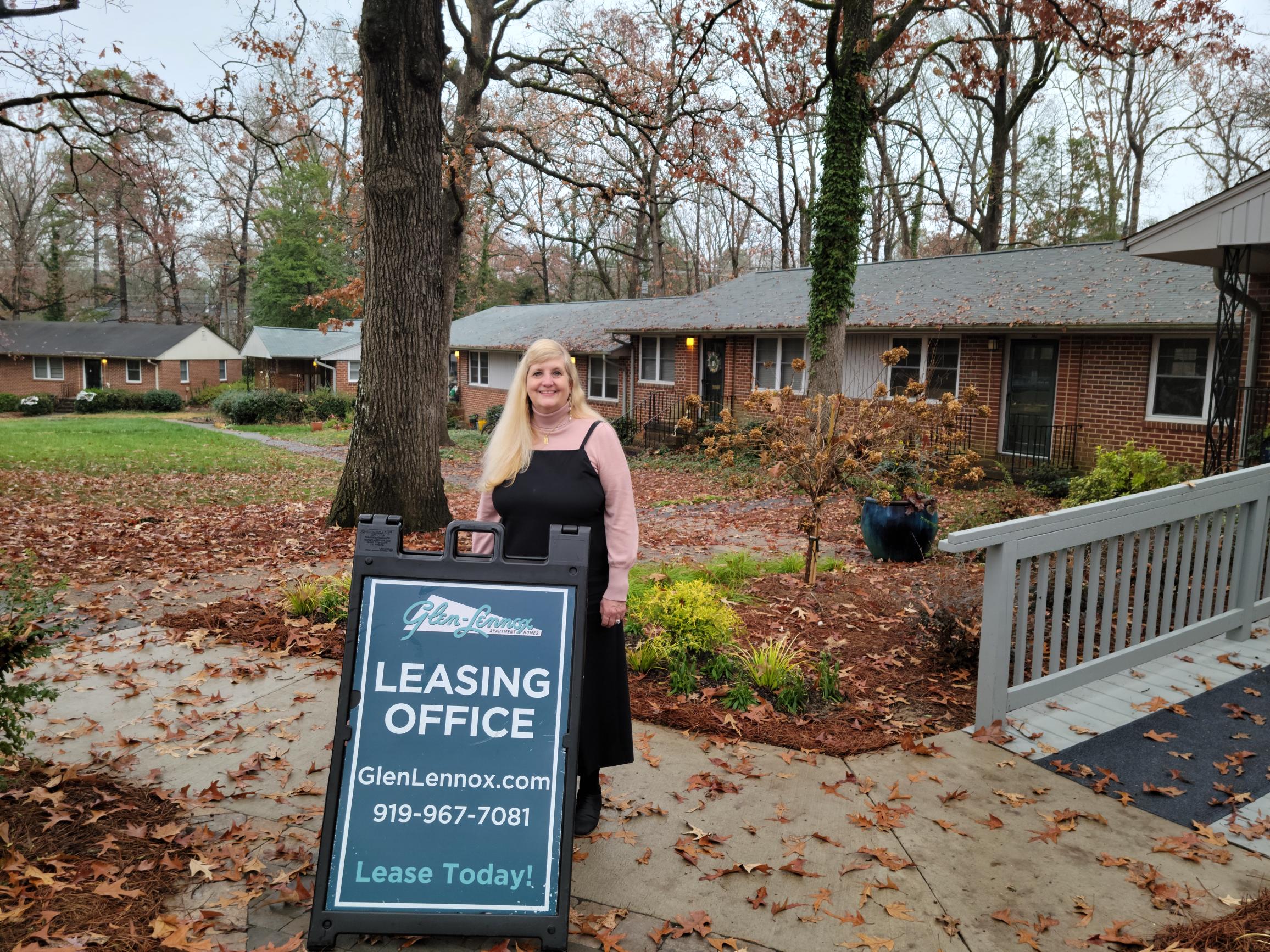 Glen Lennox Stories Vanessa BlackwoodSpinks