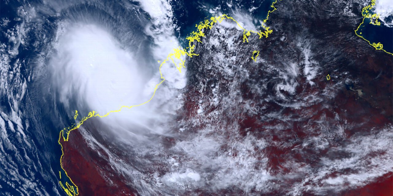 Australia’s Most Powerful Cyclone in 8 Years to Cross Coast