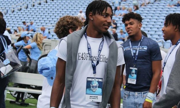 4-Star Wide Receiver Alex Taylor Commits to UNC Football