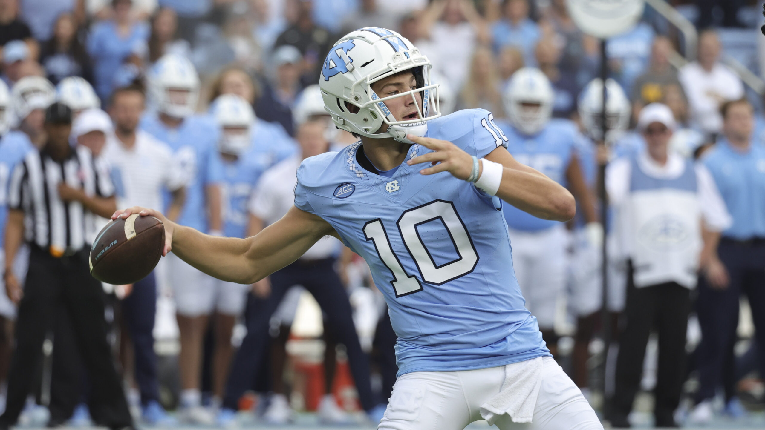 Lions' Field Goal Earns Detroit Free Beer