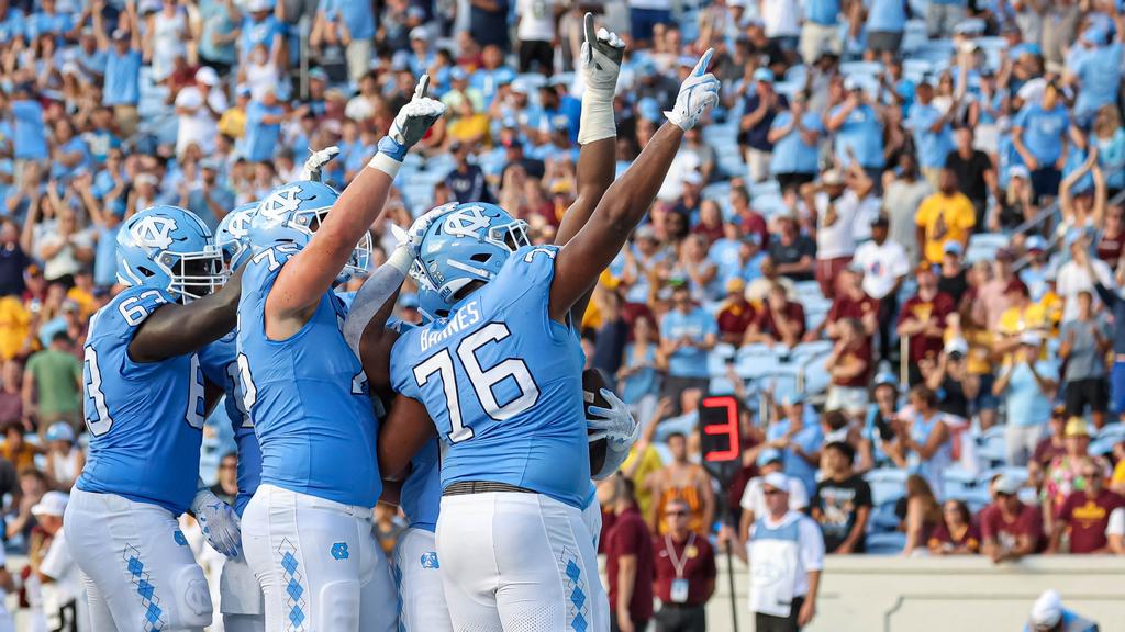 Pittsburgh Steelers And North Carolina Tar Heels National Football