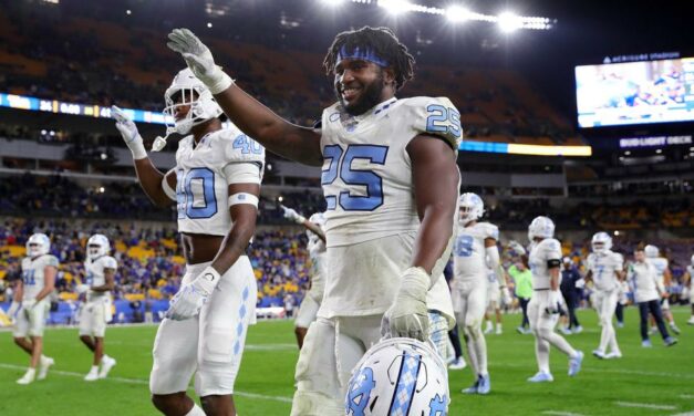 UNC Football Rises 2 Spots to No. 15 in Latest AP Poll