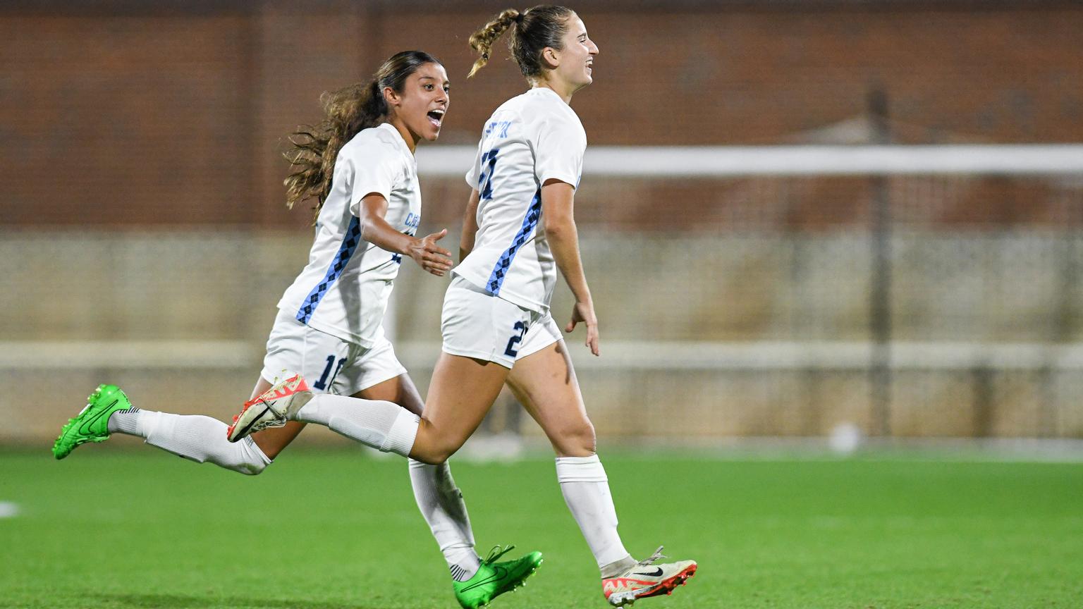 6 Tar Heels Earn All Acc Womens Soccer Honors Sentnor Named