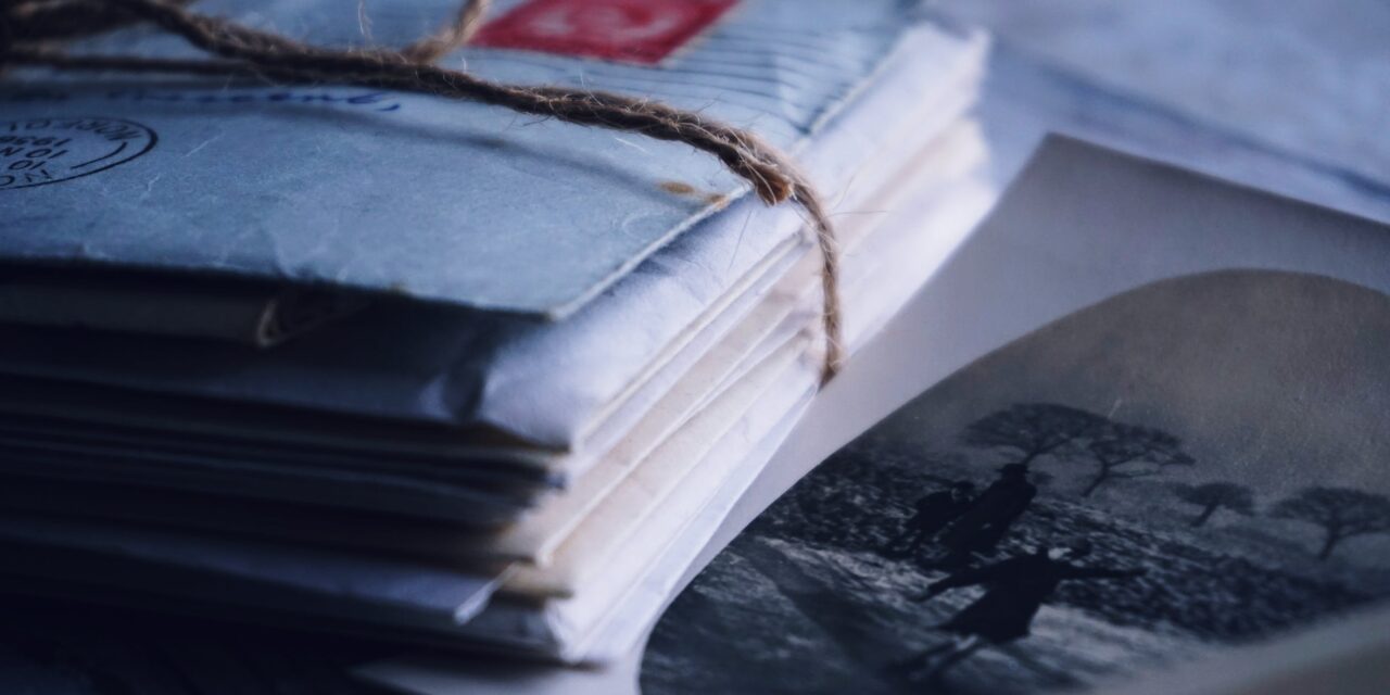 Little Big Moments: Christmas Letters Make Nothing Happen