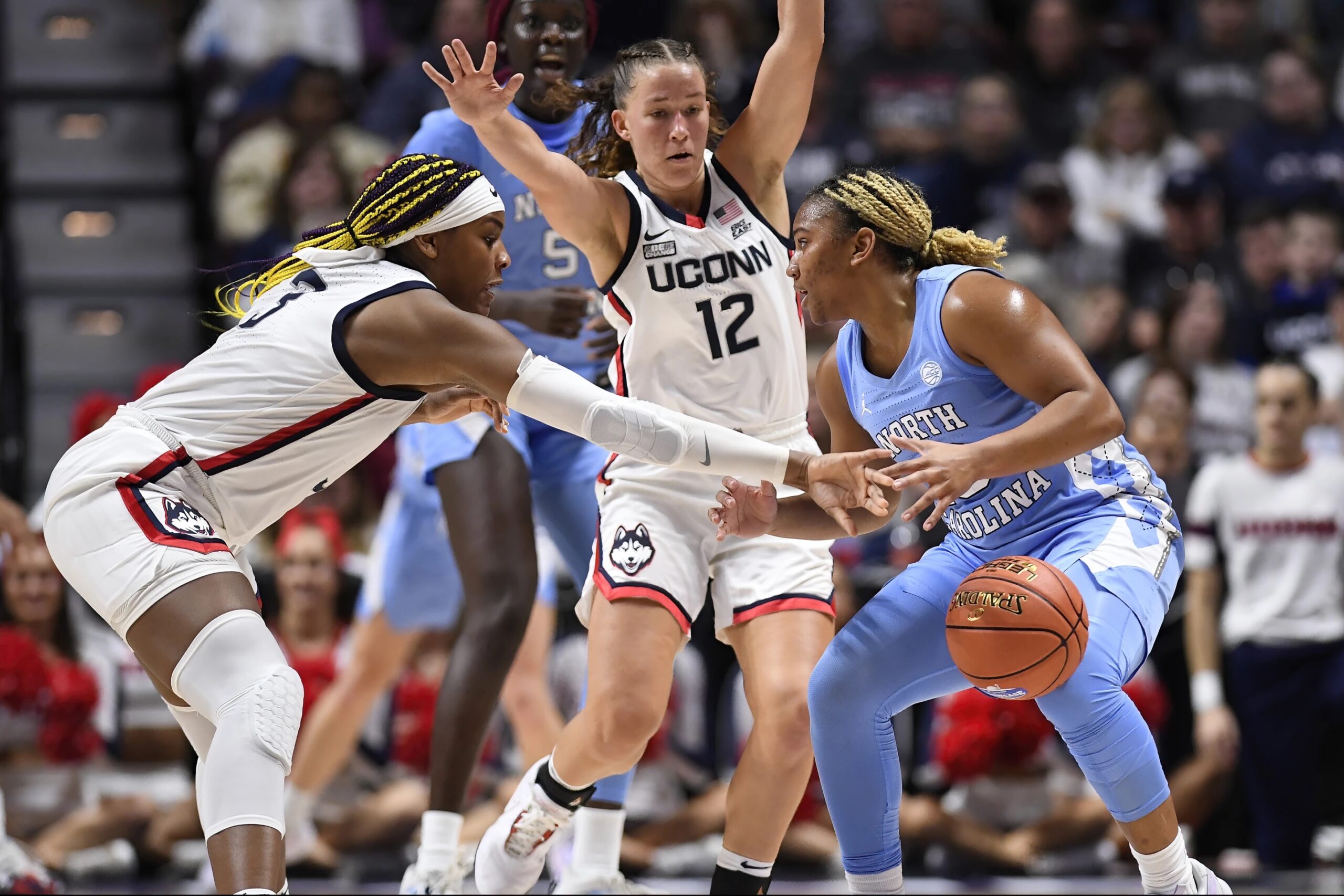 Reniya Kelly Unc Womens Basketball Uconn Hall Of Fame Showcase 2023 Ap