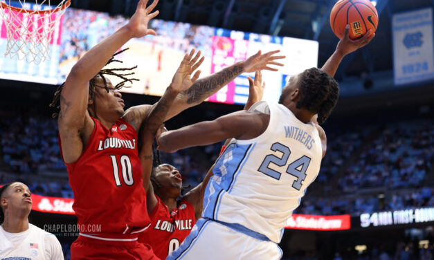 UNC Men’s Basketball Fights Off Louisville’s 2nd-Half Rally to Win 7th Straight Game