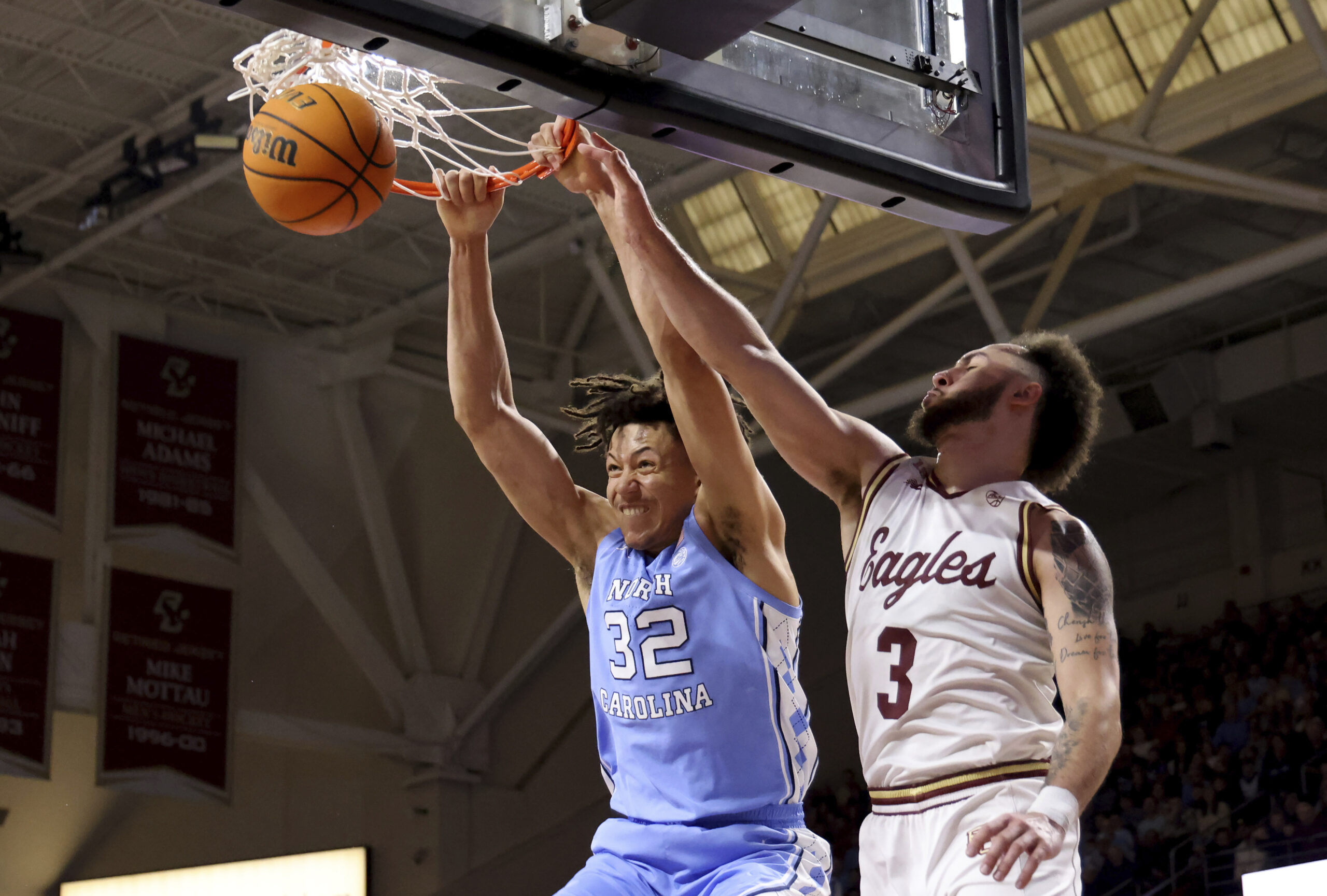 UNC Men's Basketball Edges Boston College, Wins 8th Straight Game