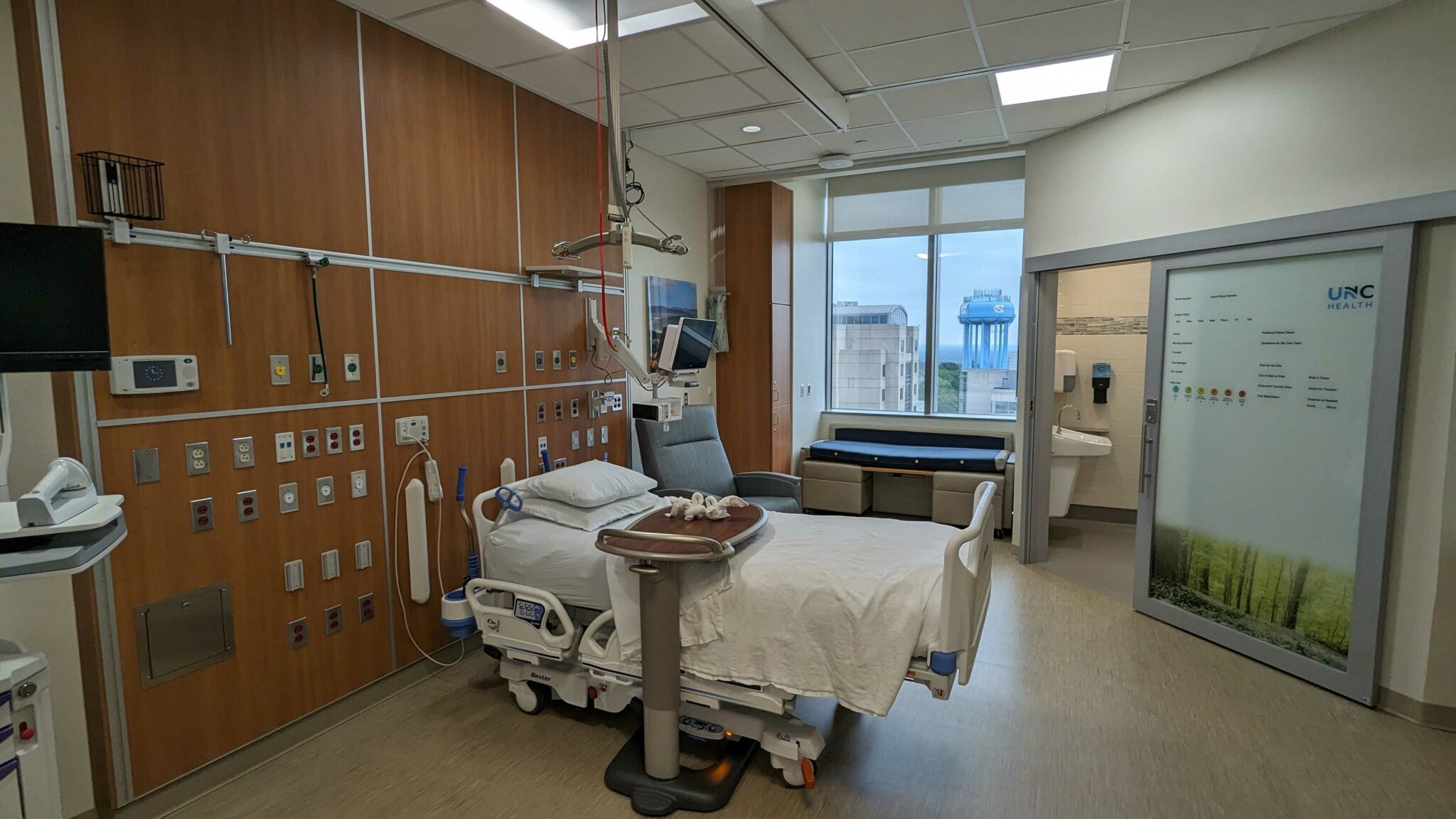 'A Beacon of Hope and Health': New UNC Hospitals Surgical Tower Hosts ...