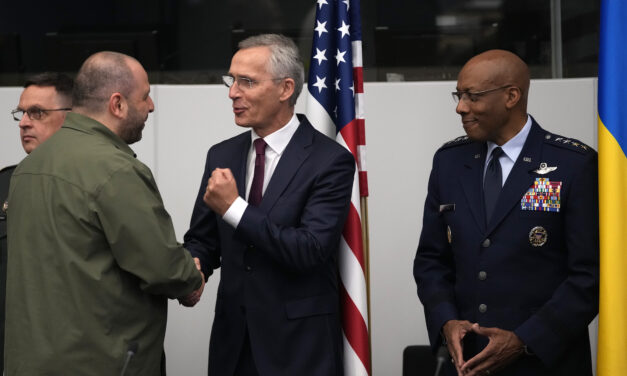 NATO Defense Ministers Thrash Out New Security Aid and Training Support Plan for Ukraine