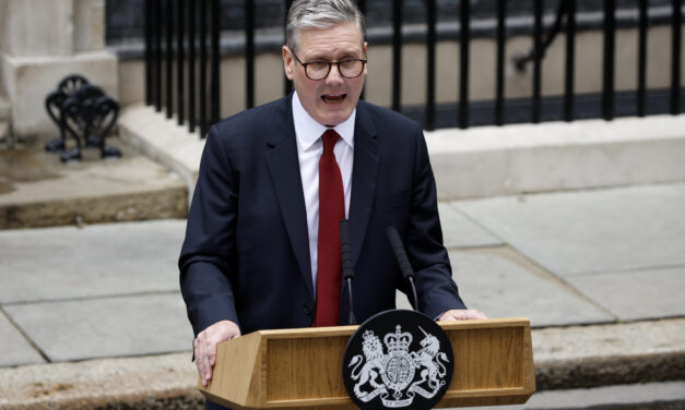 Starmer Vows ‘Government of Service’ for National Renewal as He Takes Power After Labour Landslide