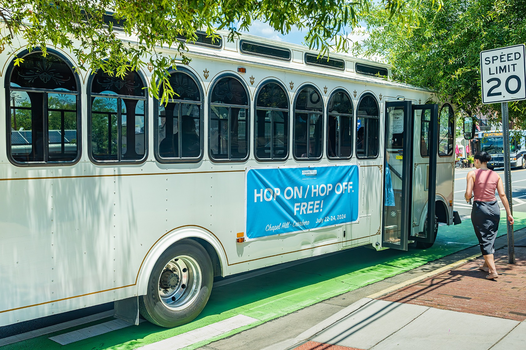 Explore Downtown Chapel Hill And Carrboro By Trolley - Chapelboro.com