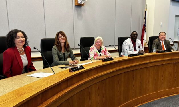 Orange County School Board Adopts Resolution Supporting Immigrant Families, Students