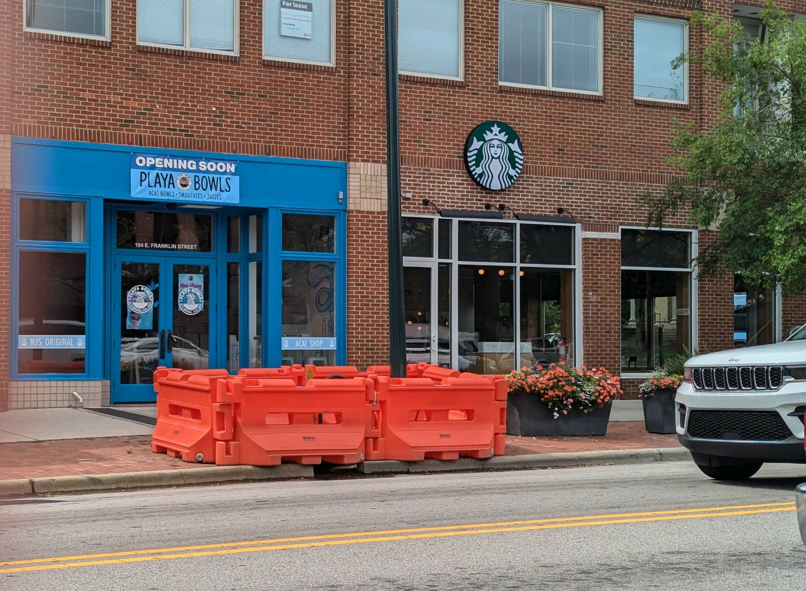 New Playa Bowls Location on Franklin Street Holding Grand Opening on Saturday