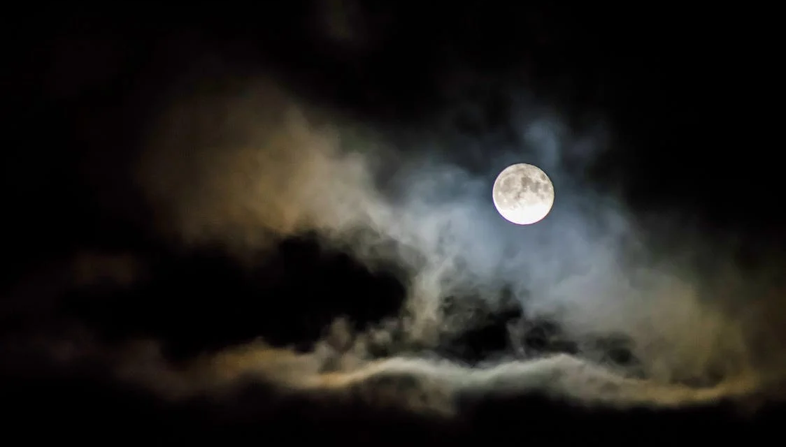 Little Big Moments: Naming the August Moon