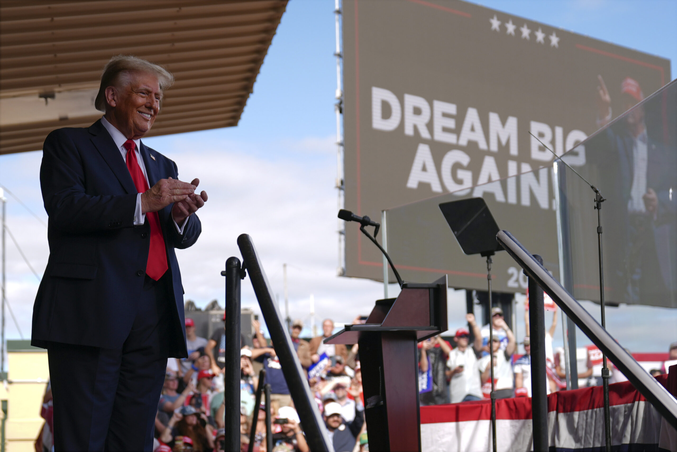 Trump Will Rally Backers Every Day Until the Election in North Carolina