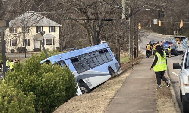 Chapel Hill: Bus Crash Injures 1 As Vehicle Rolls After Driver’s Exit