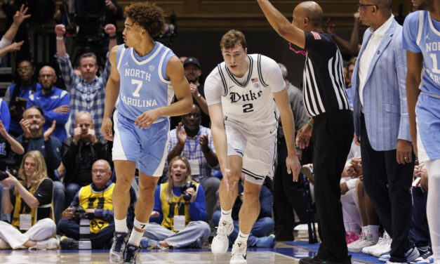 No. 2 Duke Uses 1st-Half Run to Thump UNC Men’s Basketball; Tar Heels Lose for 4th Time in 5 Games
