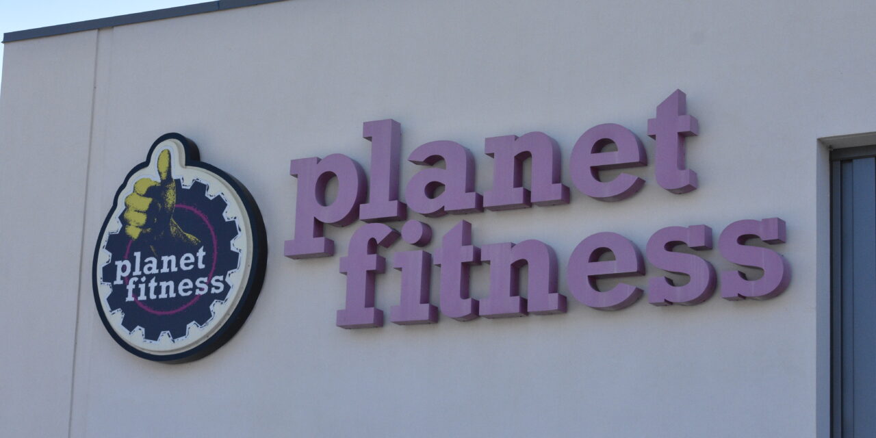 Chapel Hill Planet Fitness Closes at University Place Ahead of Move to S. Elliott Road
