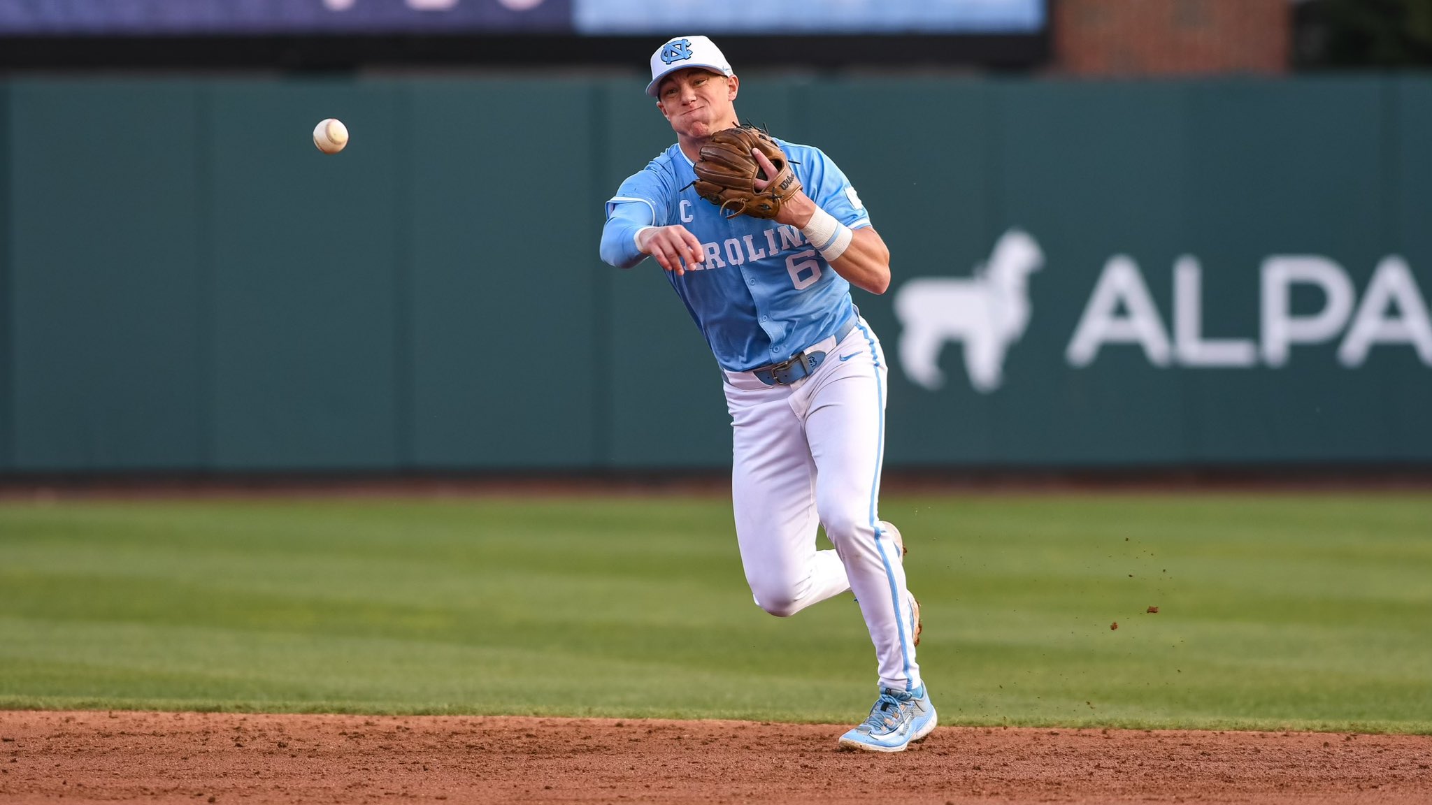 UNC Baseball Walks Off No. 24 Coastal Carolina, Moves to 13-0