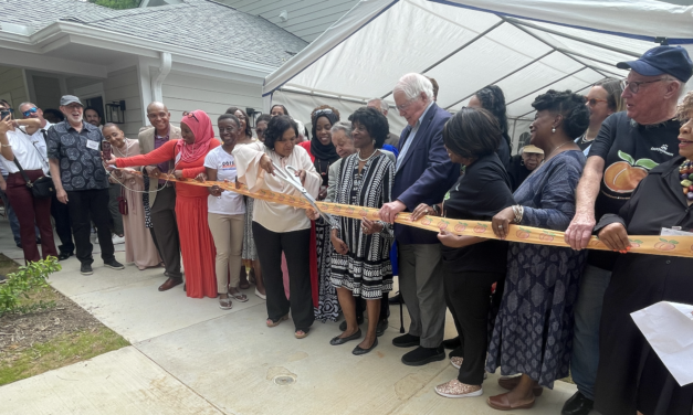 PEACH Apartments, Debt-Free Housing for Low-Income Residents, Opens in Chapel Hill