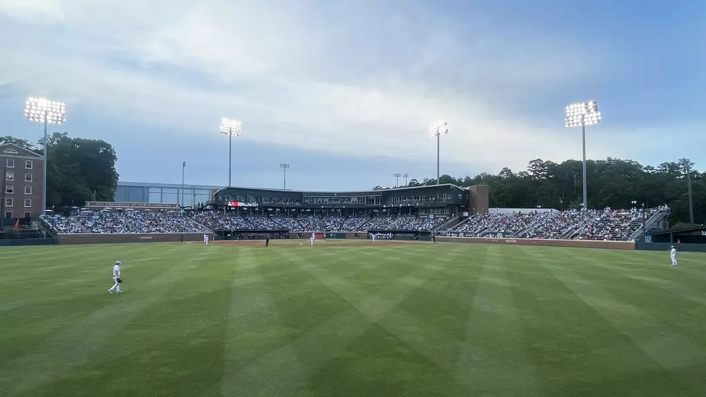 UNC Baseball Drops Series Finale at No. 2 Florida State, Awaits ACC Tournament Seed