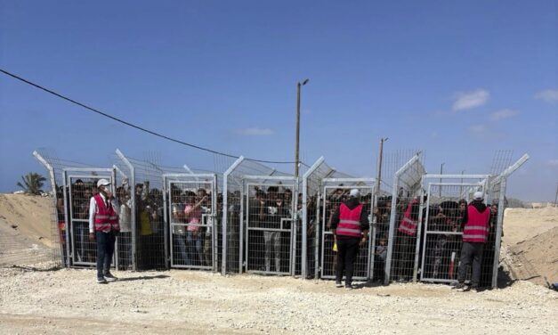 US Contractors Say Their Colleagues Are Firing Live Ammo as Palestinians Seek Food in Gaza