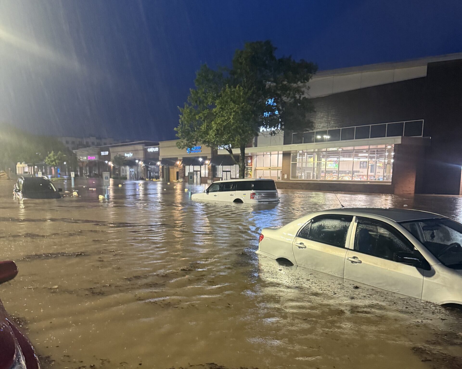Flash Flooding Hits Orange County; Chapel Hill Evacuates Dozens of Residents - Chapelboro.com