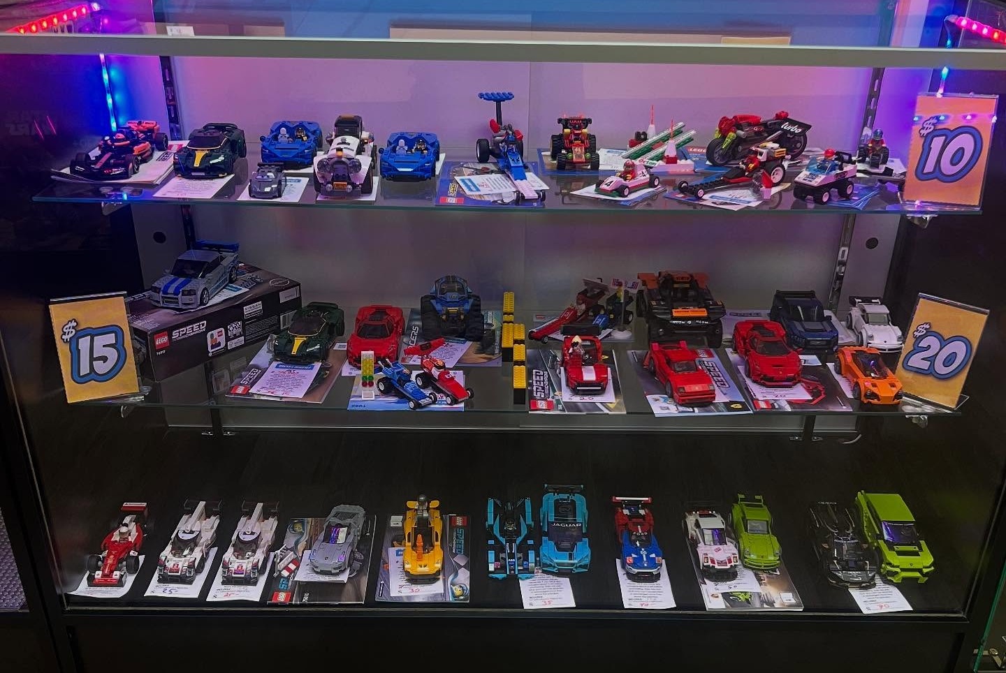 Bricks & Minifigs Durham 1 Year Anniversary Celebration, Sunday 9/7!