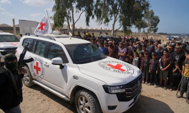 Living Israeli Hostages and Palestinian Prisoners Are Freed as Part of Gaza Ceasefire