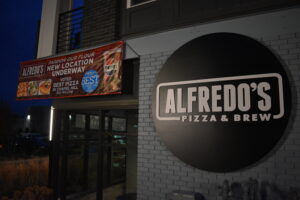 Alfredo&rsquo;s Pizza Villa Opens After Move Within University Place