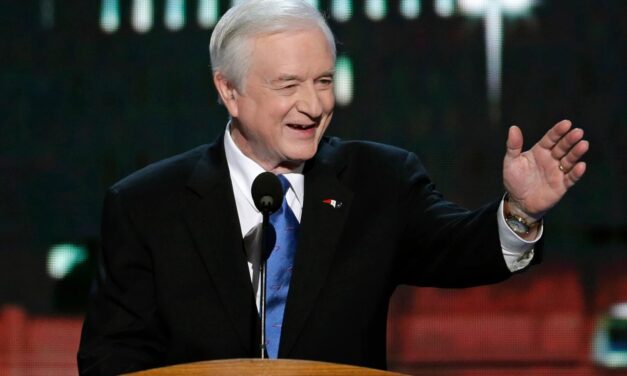 Four-Term North Carolina Gov. Jim Hunt, a Leader in Education Reform, Dies at 88