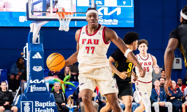 Florida Atlantic’s Maxim Logue to Transfer to UNC Men’s Basketball