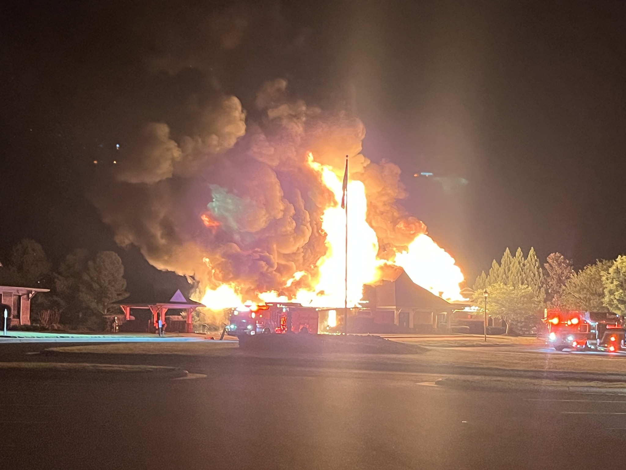 Golf Cart Storage Building Goes Up in Blaze at Pittsboro Golf Course; No Injuries Reported