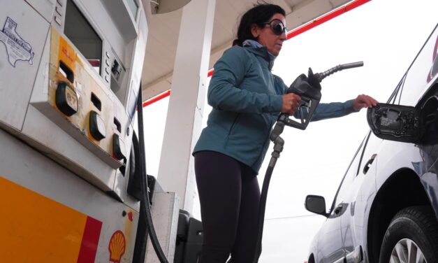 Trump Says He’ll Move to Suspend Federal Gasoline Tax. He Can’t Do It on His Own