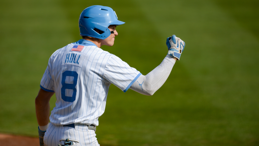 UNC Baseball Defeats East Carolina Again, Advances to Super Regionals - Chapelboro