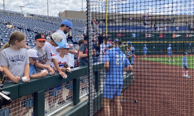 The Omaha Diaries, Day 2: Autographs