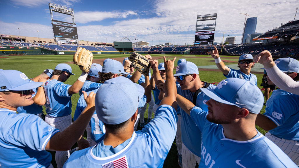 Late Rallies Help UNC Baseball Beat Ole Miss in College World Series Opener