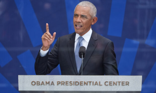 Obama Center Opens in Chicago With a Call to Defend Democracy and a Celebrity Crowd