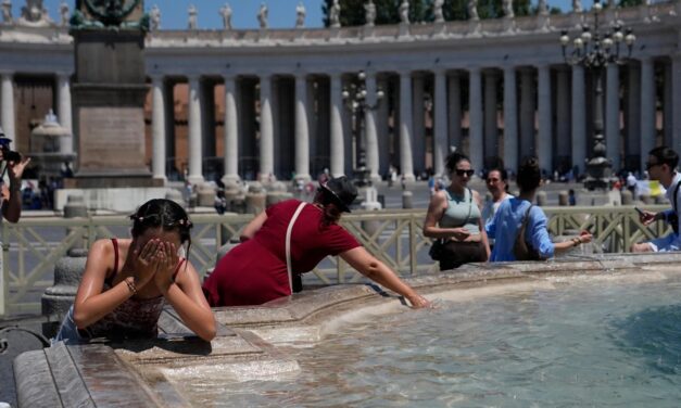 France Records Around 1,000 Additional Deaths as Extreme Heat Breaks European Records