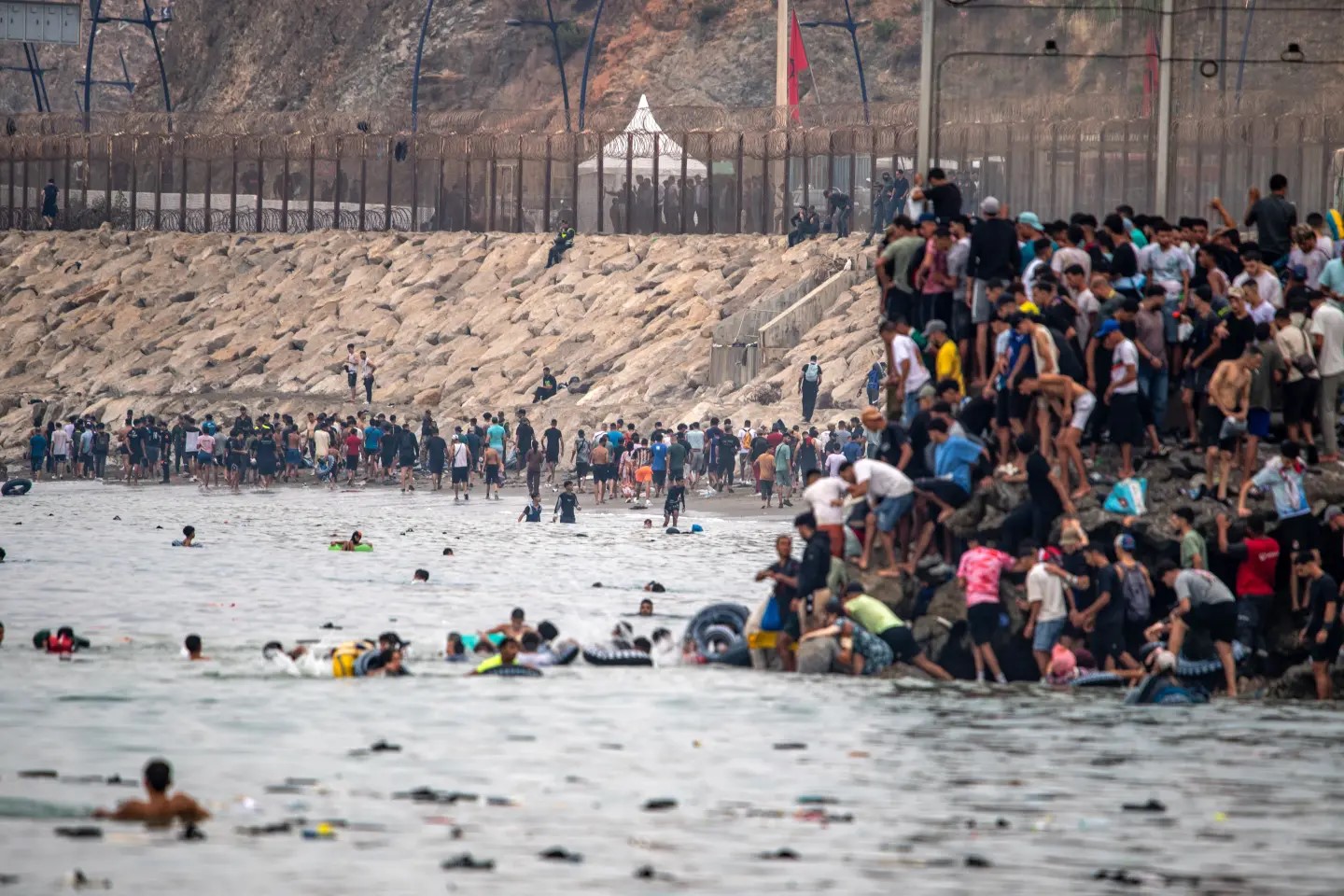 Party in Spain&rsquo;s Government Questions Co-Hosting 2030 World Cup With Morocco After Migration Crisis