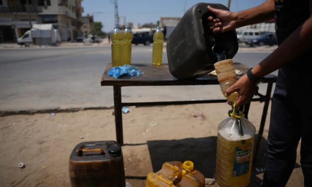 Prices Soar as Gaza Smuggling Booms. Officials, Soldiers and Middlemen Are Accused of Cashing In