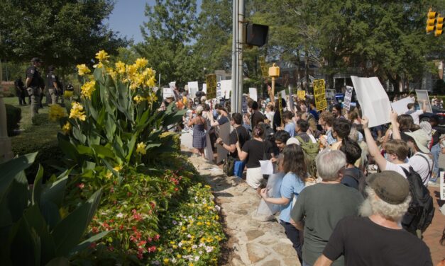 UNC Students and Activists Protest AI-Focused G20 Event at the Carolina Inn
