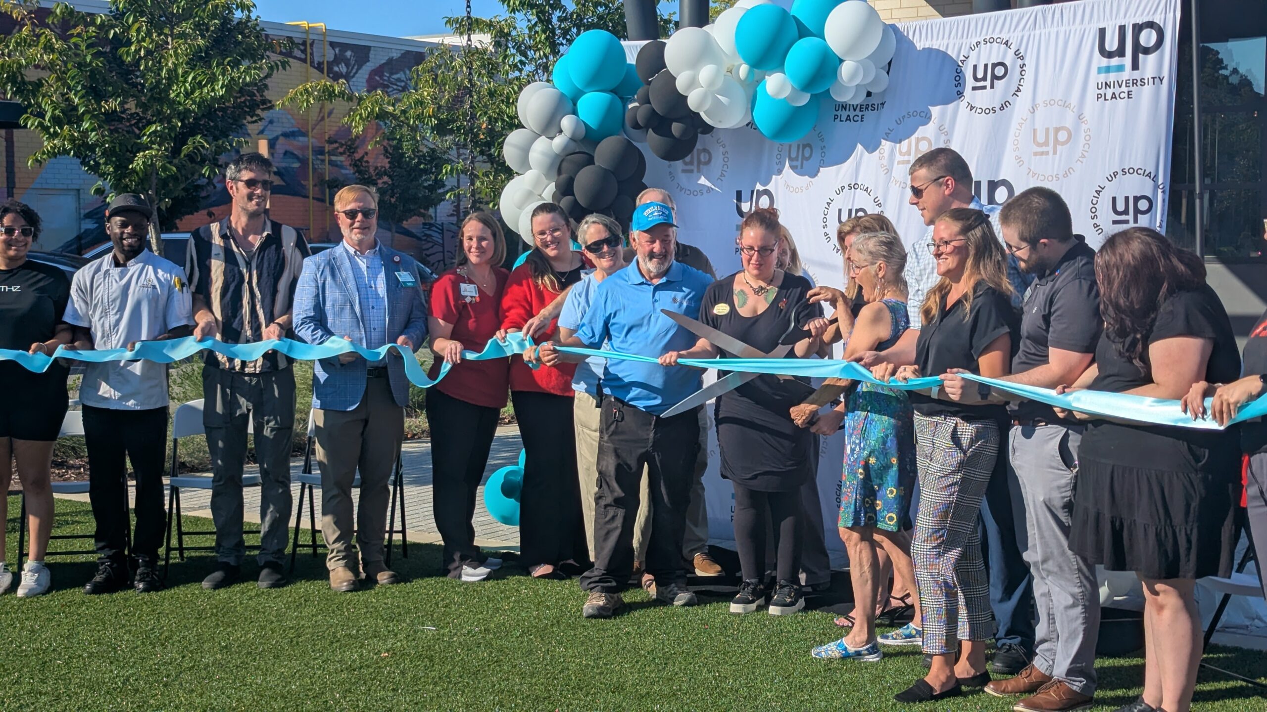University Place Celebrates Launch of Entertainment District with Ribbon-Cutting