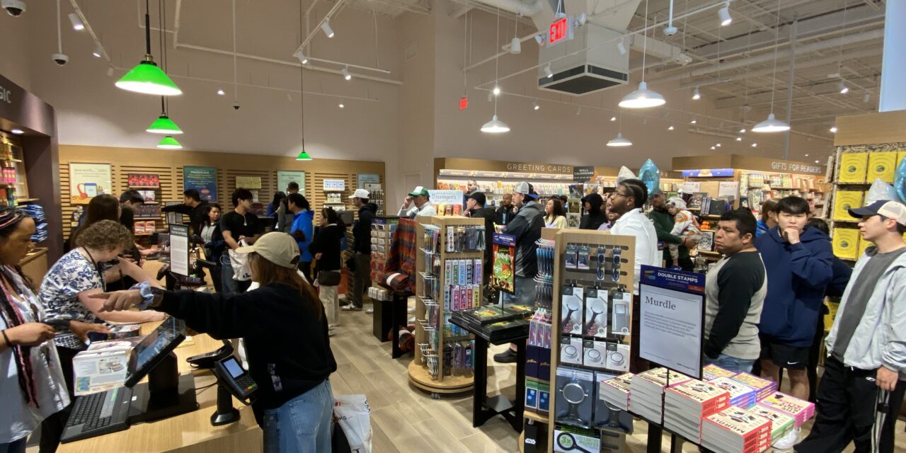 Barnes & Noble at University Place Opens to the Public, Hosts Ribbon-Cutting
