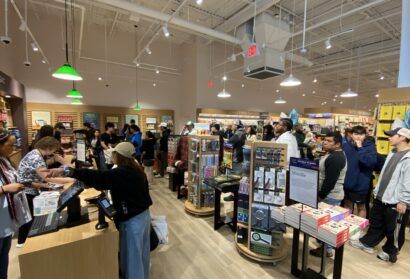 Barnes & Noble at University Place Opens to the Public, Hosts Ribbon-Cutting